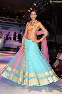 Shilpa Reddy at Passionate Fashion Show