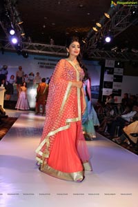 Shriya Saran at Passionate Fashion Show