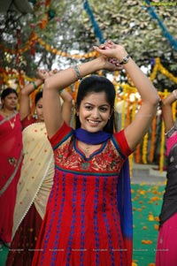 Tanushree Dutta Sister Photos