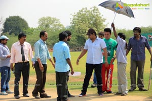 Pustakam lo Konni Pagelu Missing Working Stills