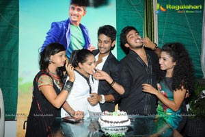 Nenu Naa Friends Success Party