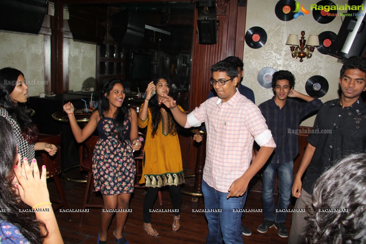 Anant Nahata Birthday Bash 2014 at 10D, Hyderabad