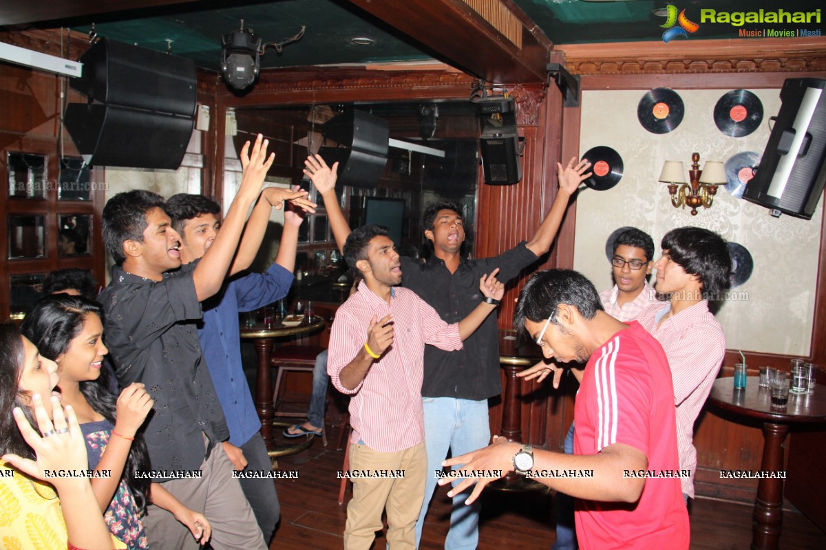 Anant Nahata Birthday Bash 2014 at 10D, Hyderabad