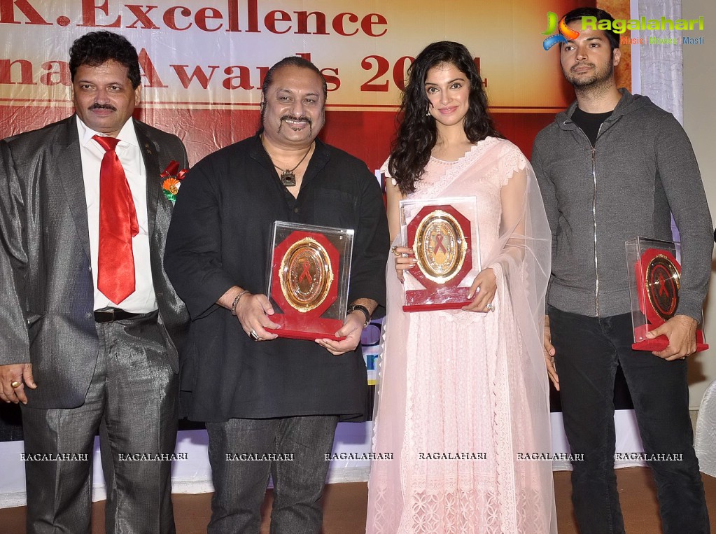 10th Excellence National Best Debutante Awards 2014 by Toronto Productions Pvt Ltd