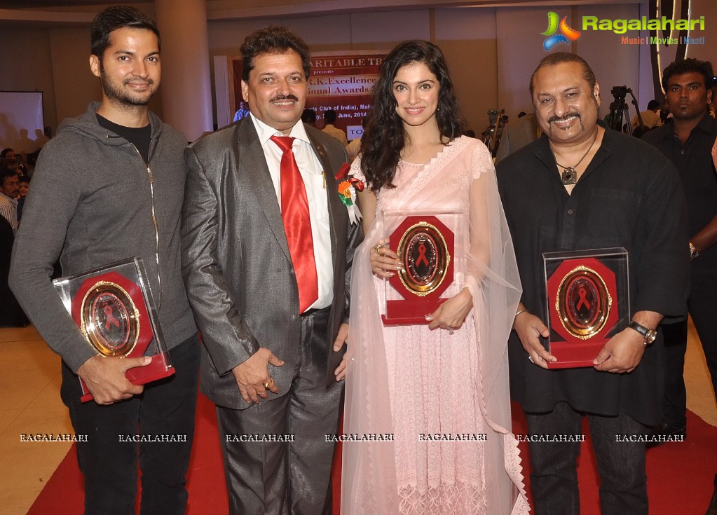 10th Excellence National Best Debutante Awards 2014 by Toronto Productions Pvt Ltd