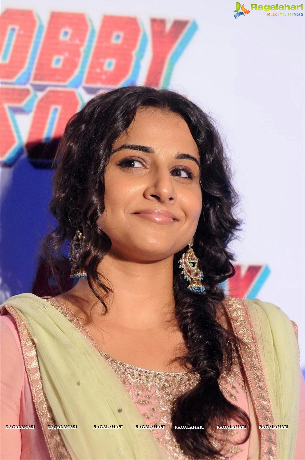 Vidya Balan launches Bobby Jasoos Trailer