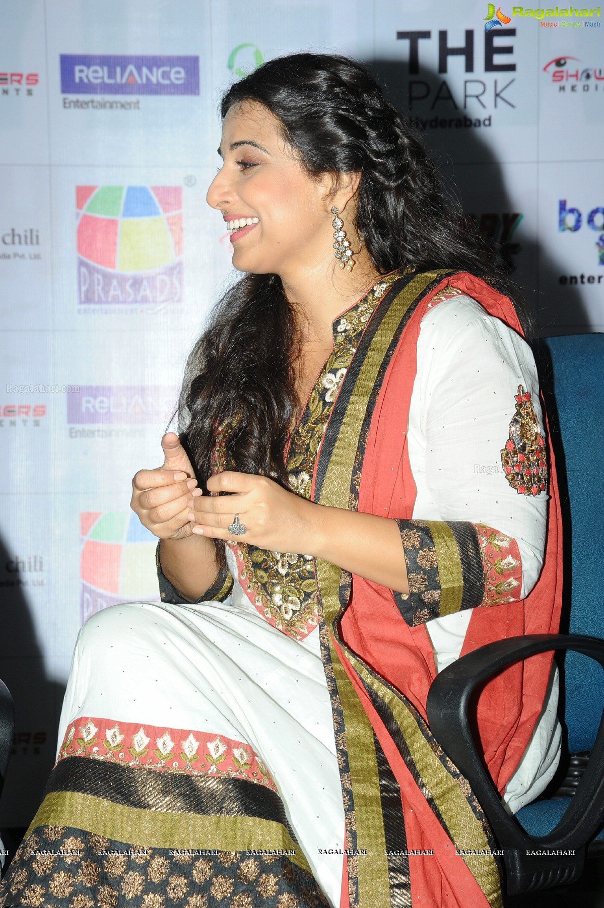 Bobby Jasoos Promotion at Prasads IMAX