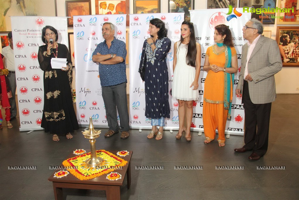 Bolly Celebs at Art Exhibition ‘Colours of Life’