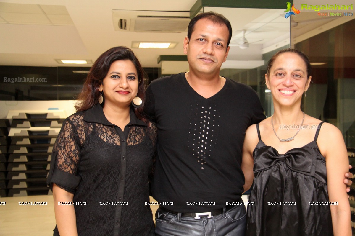 Night Fitness Dhamaka at Dinaz's Fitness Studio, Hyderabad