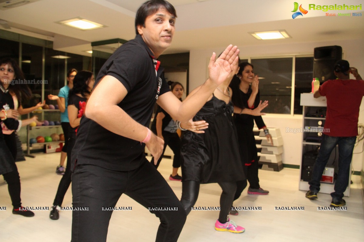 Night Fitness Dhamaka at Dinaz's Fitness Studio, Hyderabad