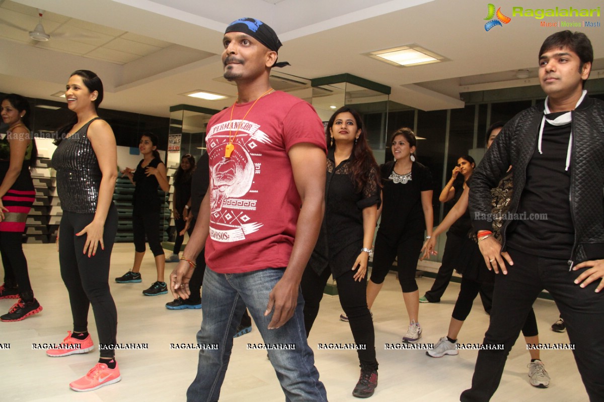 Night Fitness Dhamaka at Dinaz's Fitness Studio, Hyderabad