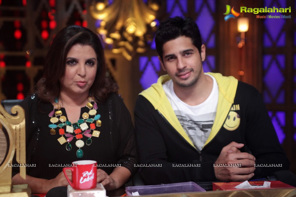 Shraddha Kapoor & Sidharth Malhotra promote Ek Villain on EKLKBK sets