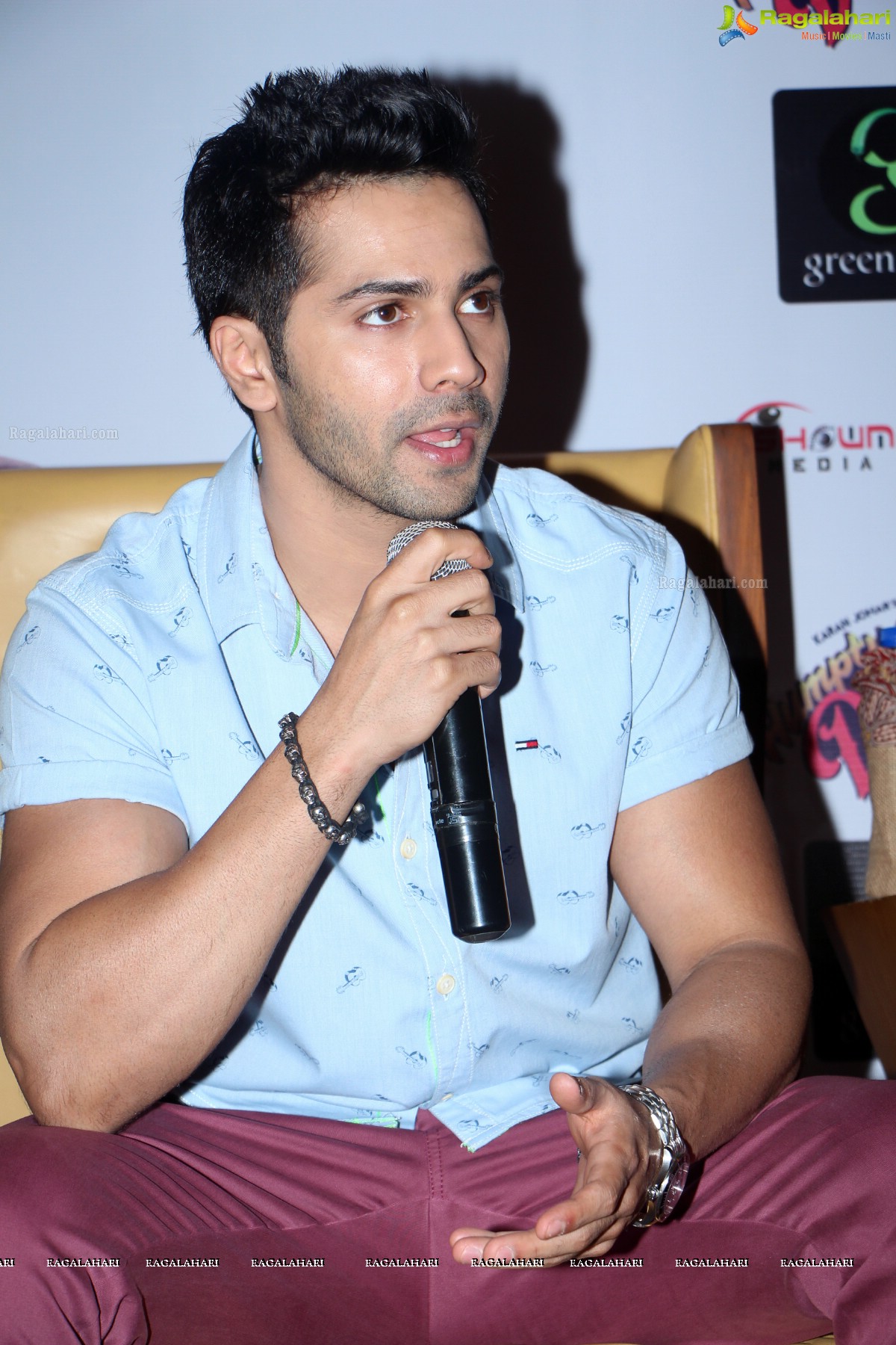 Humpty Sharma Ki Dulhania Press Conference, Hyderabad