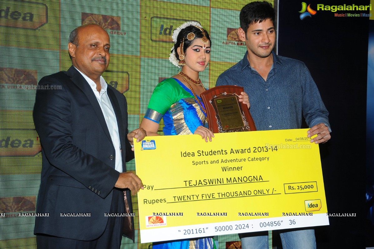 Idea Student Awards 2014 at Taj Krishna, Hyderabad