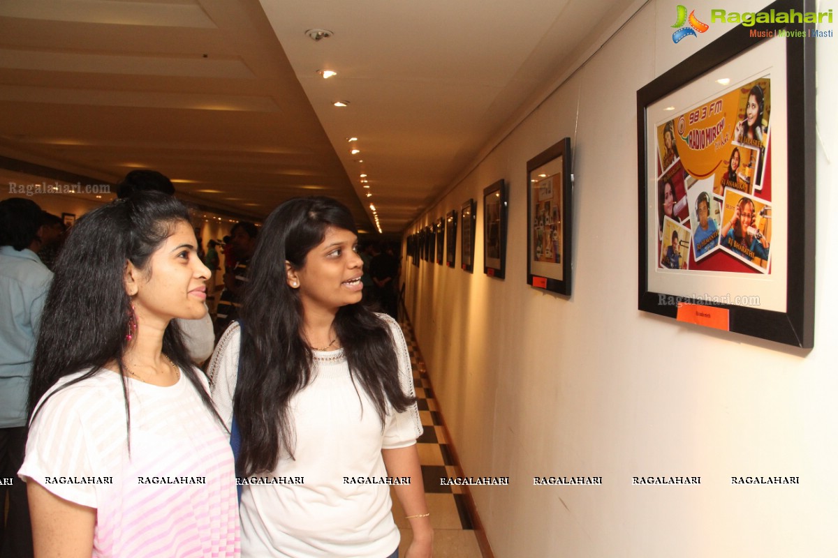 Journey of Radio - Photo Exhibition at Muse Art Gallery