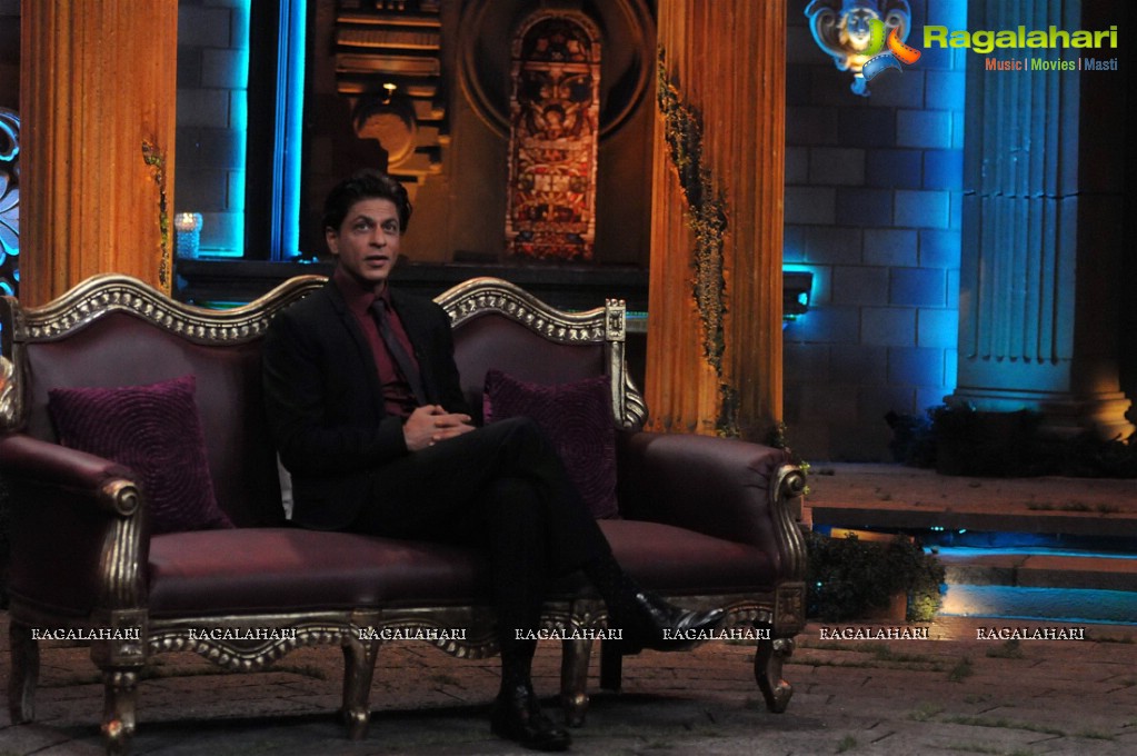 Shah Rukh Khan shoots for Anupam Kher's Chat Show Kuch Bhi Ho Sakta Hai