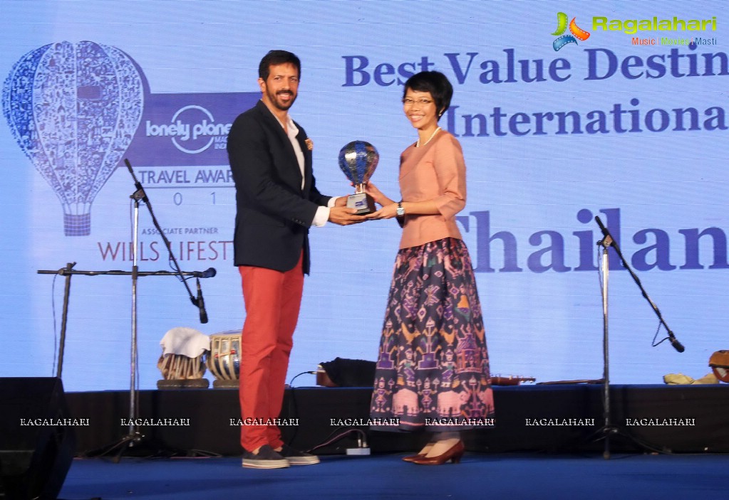 Blue Carpet of The Lonely Planet Magazine India Travel Awards 2014