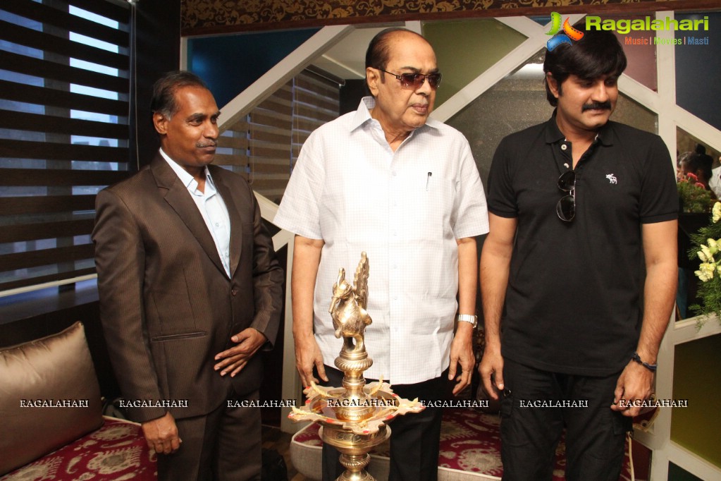 Srikanth, Ramanaidu launches Nalabhimas Restaurant, Hyderabad