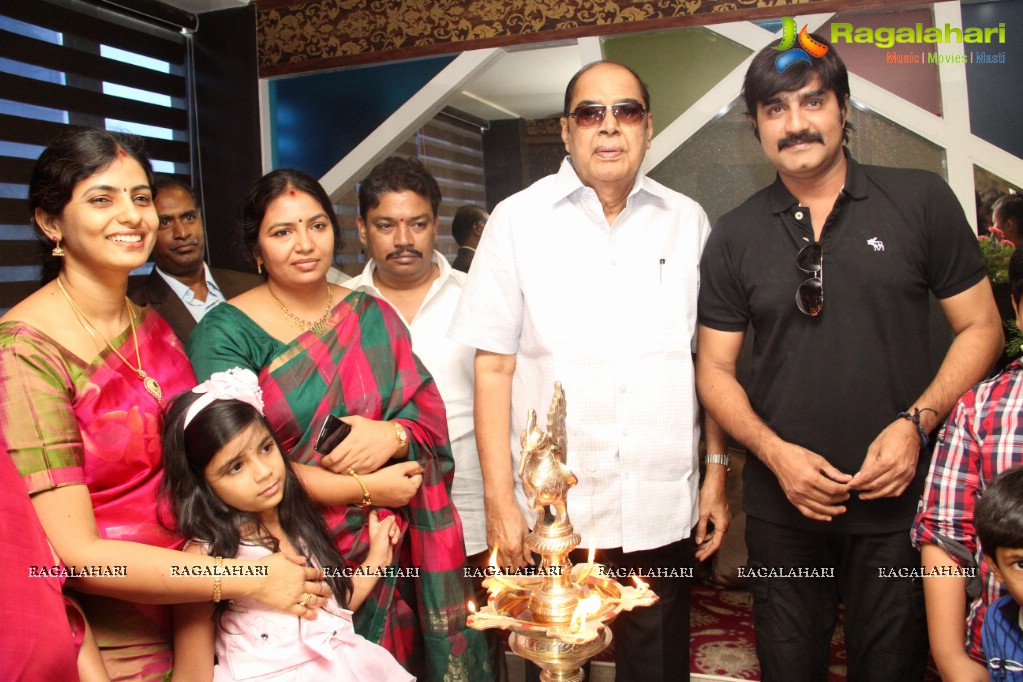 Srikanth, Ramanaidu launches Nalabhimas Restaurant, Hyderabad