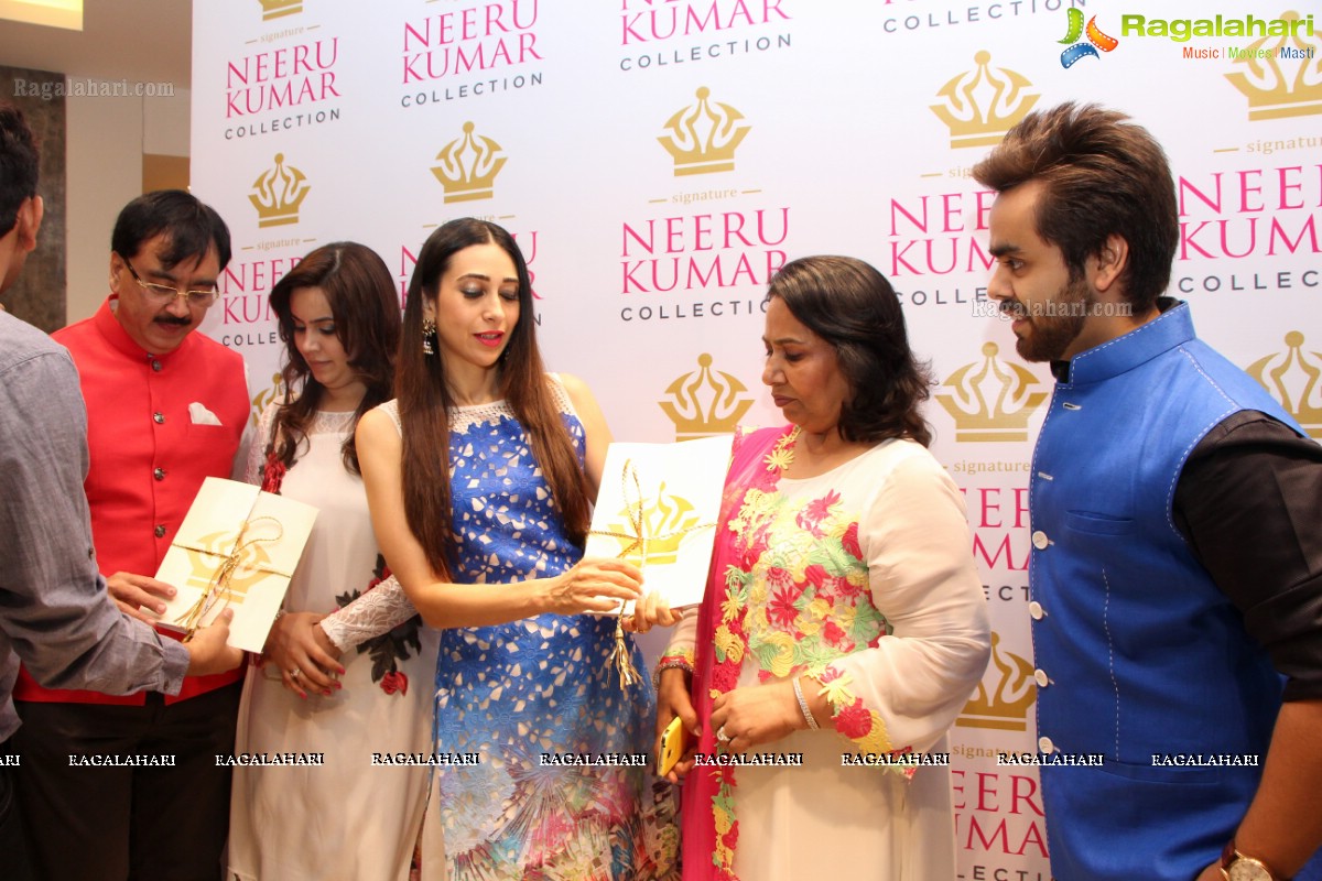 Neeru Kumar Collection Launch by Karisma Kapoor at Neeru's Emporio