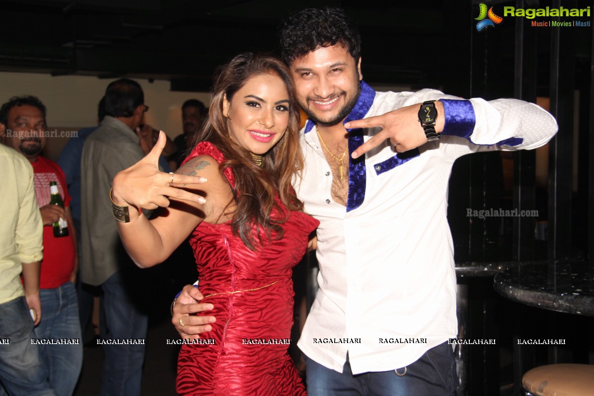 Sri Reddy Birthday Bash 2014 at Taj Banjara, Hyderabad