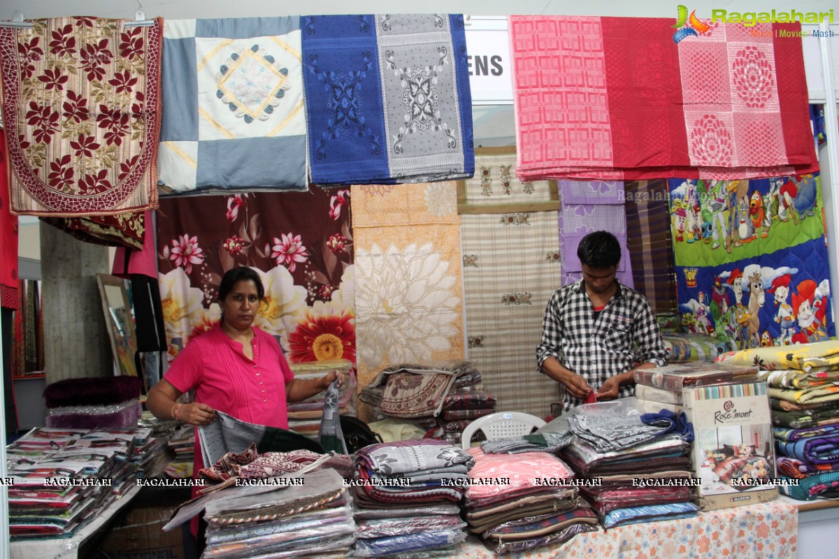 Styles n Weaves Exhibition at Satya Sai Nigamagamam, Hyderabad