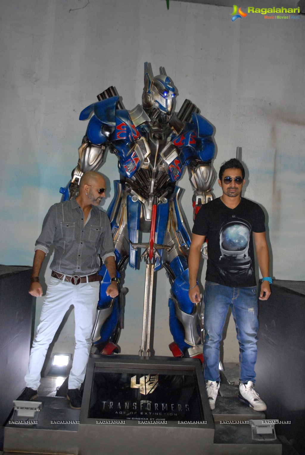 Transformers 4 Lead Robot Optimus Prime Launch, Mumbai