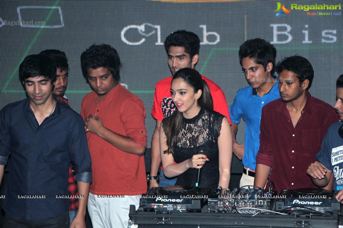 Fugly Starcast at Bottles and Chimney, Hyderabad