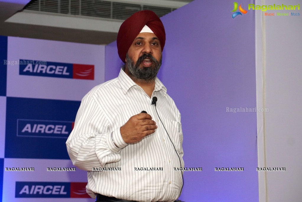 Aircel Press Meet at Taj Deccan, Hyderabad