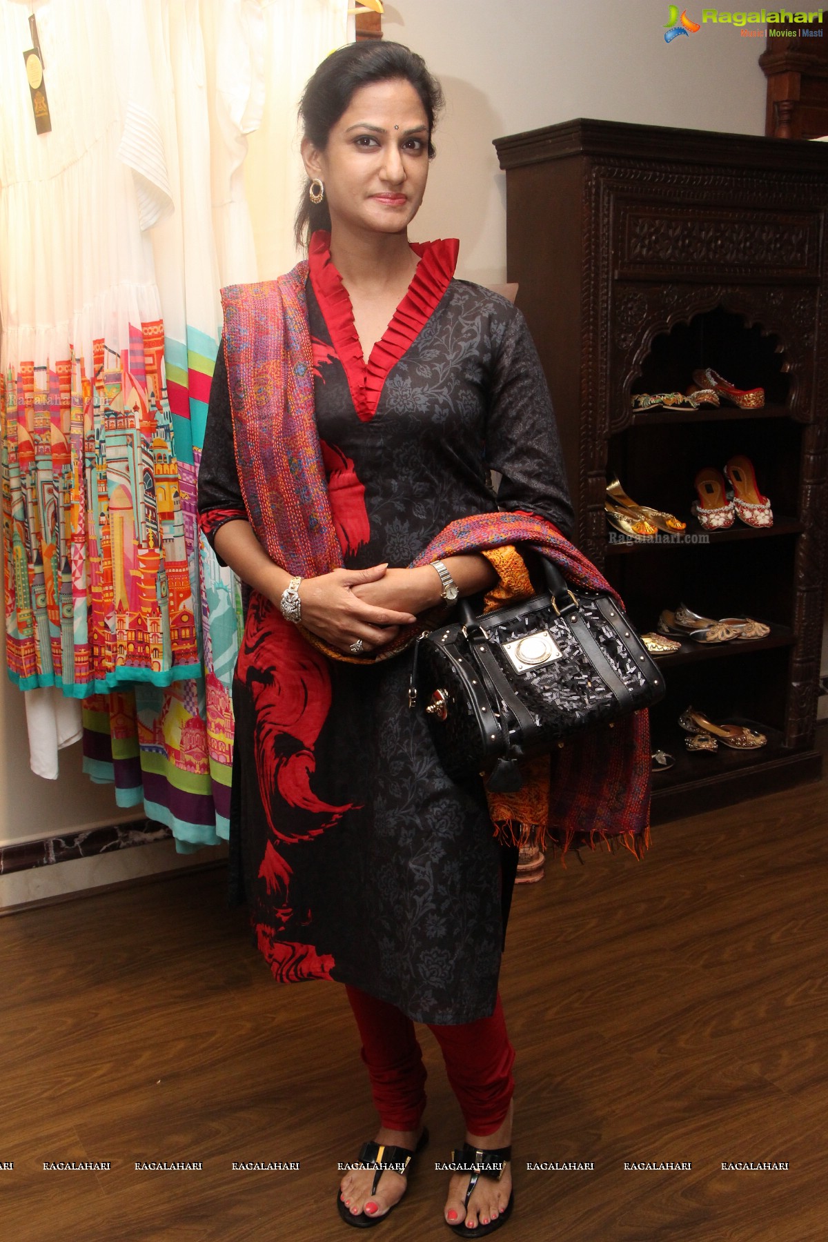 Archana Alok Jaju's Manomay Boutique Launch in Hyderabad