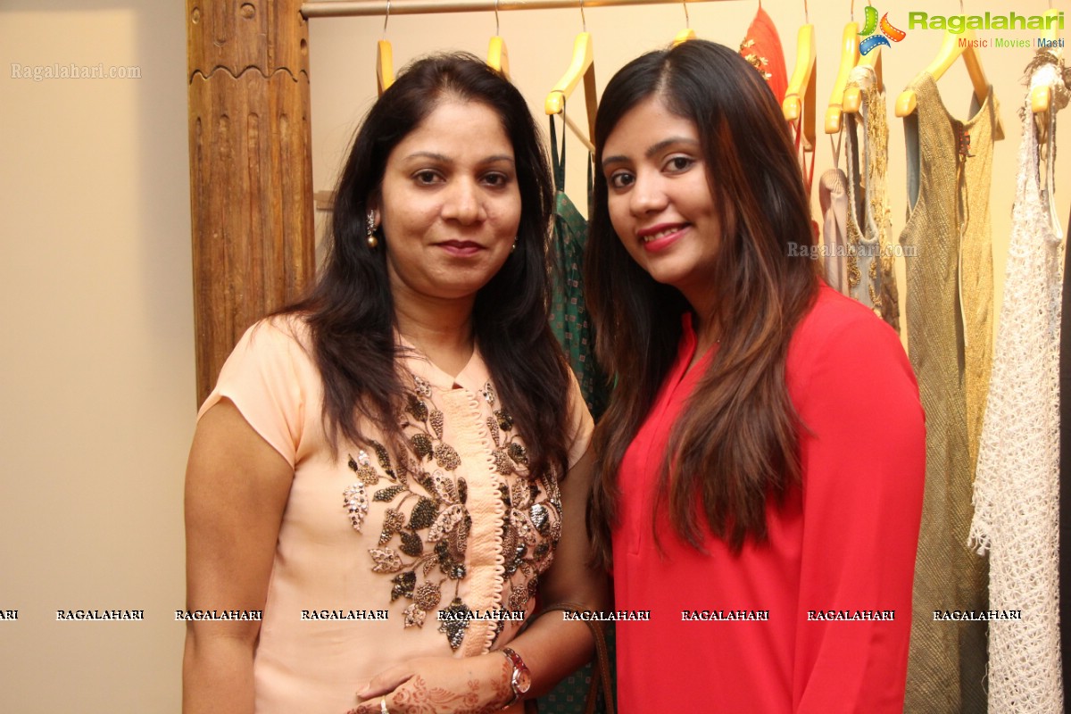 Archana Alok Jaju's Manomay Boutique Launch in Hyderabad