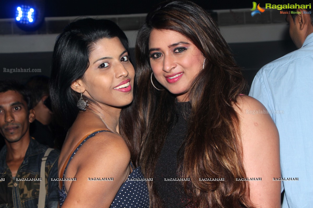 Signature Glorious 100 Events Celebrations at Club Republic