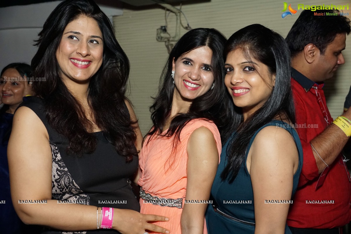 Creme De La Creme Kitty Party - Hosted by Ramesh-Maya Patel and Anand-Vibha Mehta at B and C