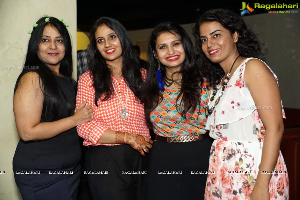 Creme De La Creme Kitty Party - Hosted by Ramesh-Maya Patel and Anand-Vibha Mehta at B and C