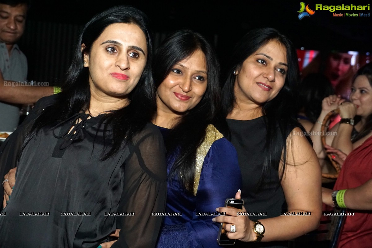 Creme De La Creme Kitty Party - Hosted by Ramesh-Maya Patel and Anand-Vibha Mehta at B and C