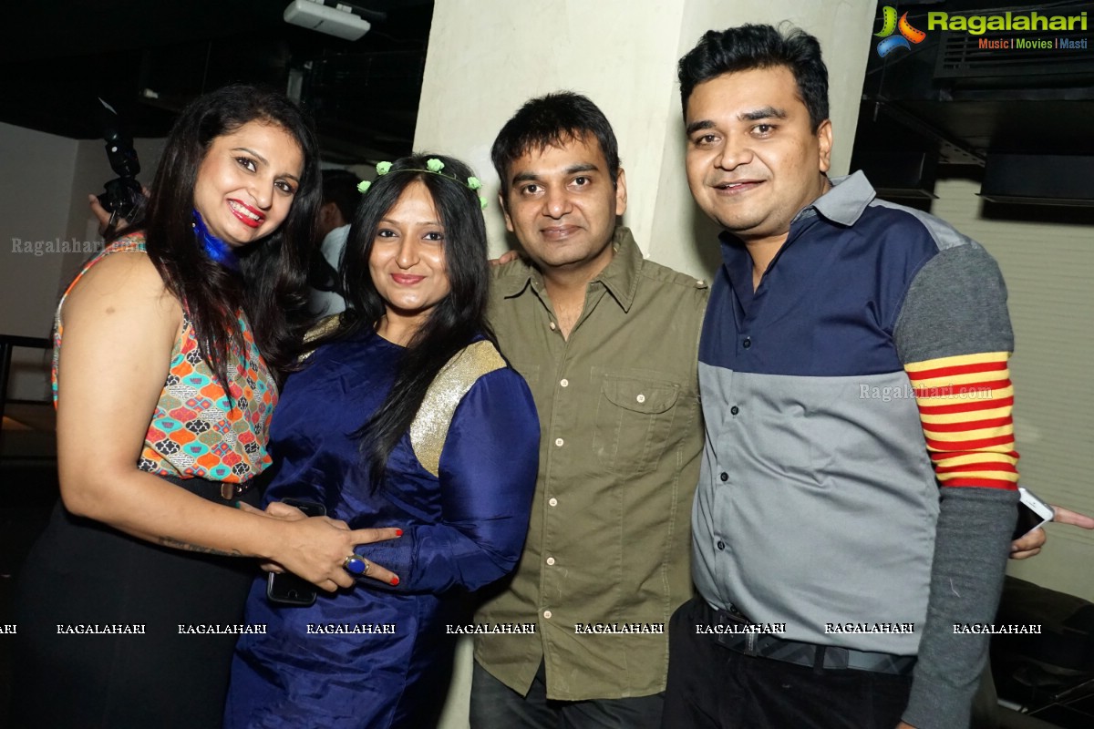 Creme De La Creme Kitty Party - Hosted by Ramesh-Maya Patel and Anand-Vibha Mehta at B and C