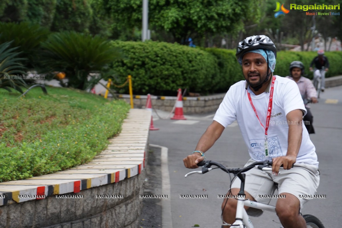 Cycling CEOs for Active Life-style