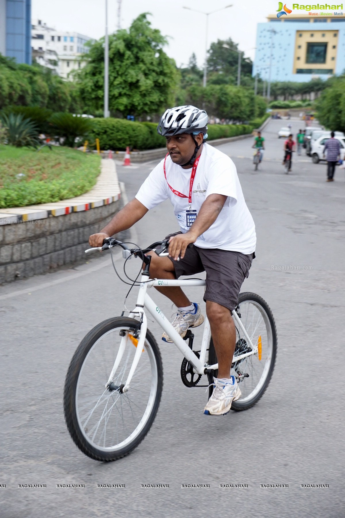 Cycling CEOs for Active Life-style