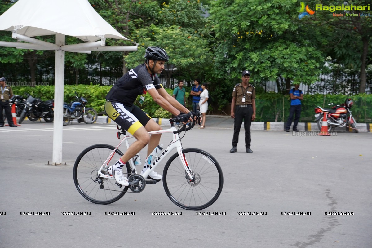 Cycling CEOs for Active Life-style