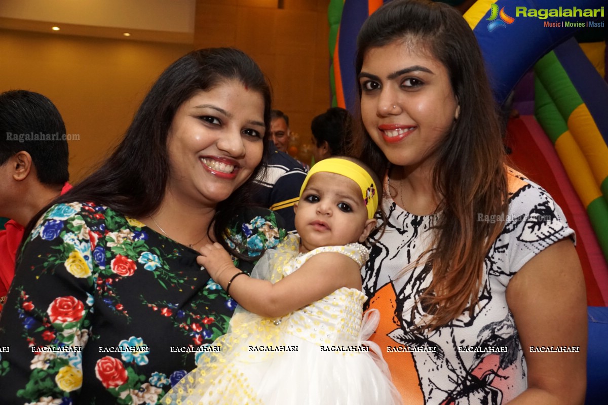 Pranav Badruka and Chitra Sameja Badruka's Daughter Deepta's 2nd Birthday Celebrations