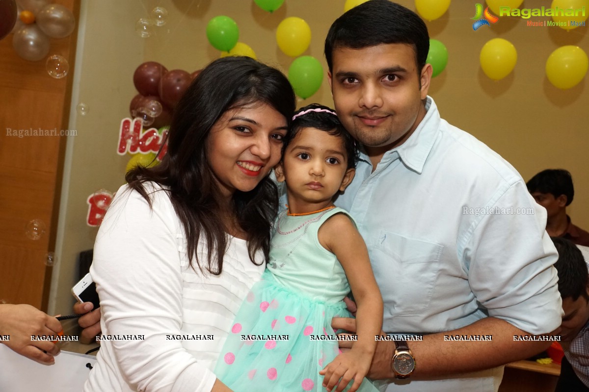 Pranav Badruka and Chitra Sameja Badruka's Daughter Deepta's 2nd Birthday Celebrations