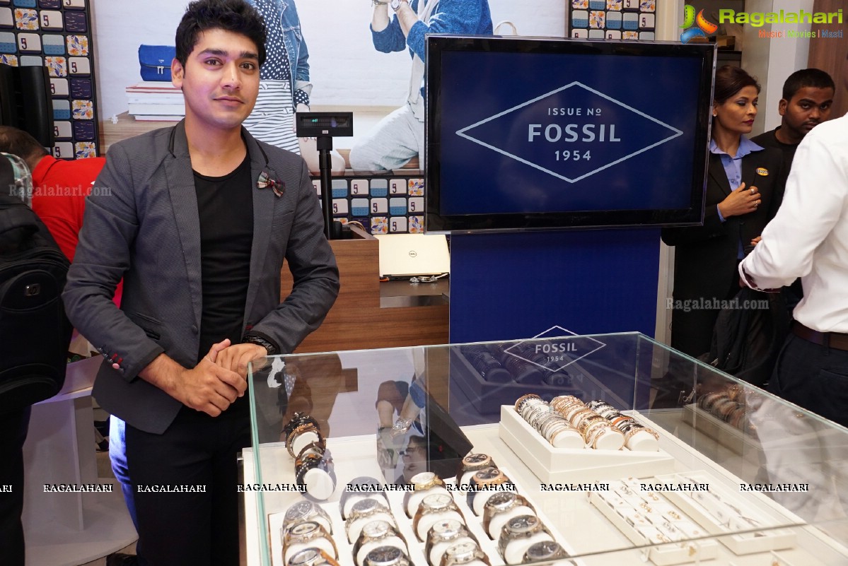 Fossil Outlet Launch in Hyderabad