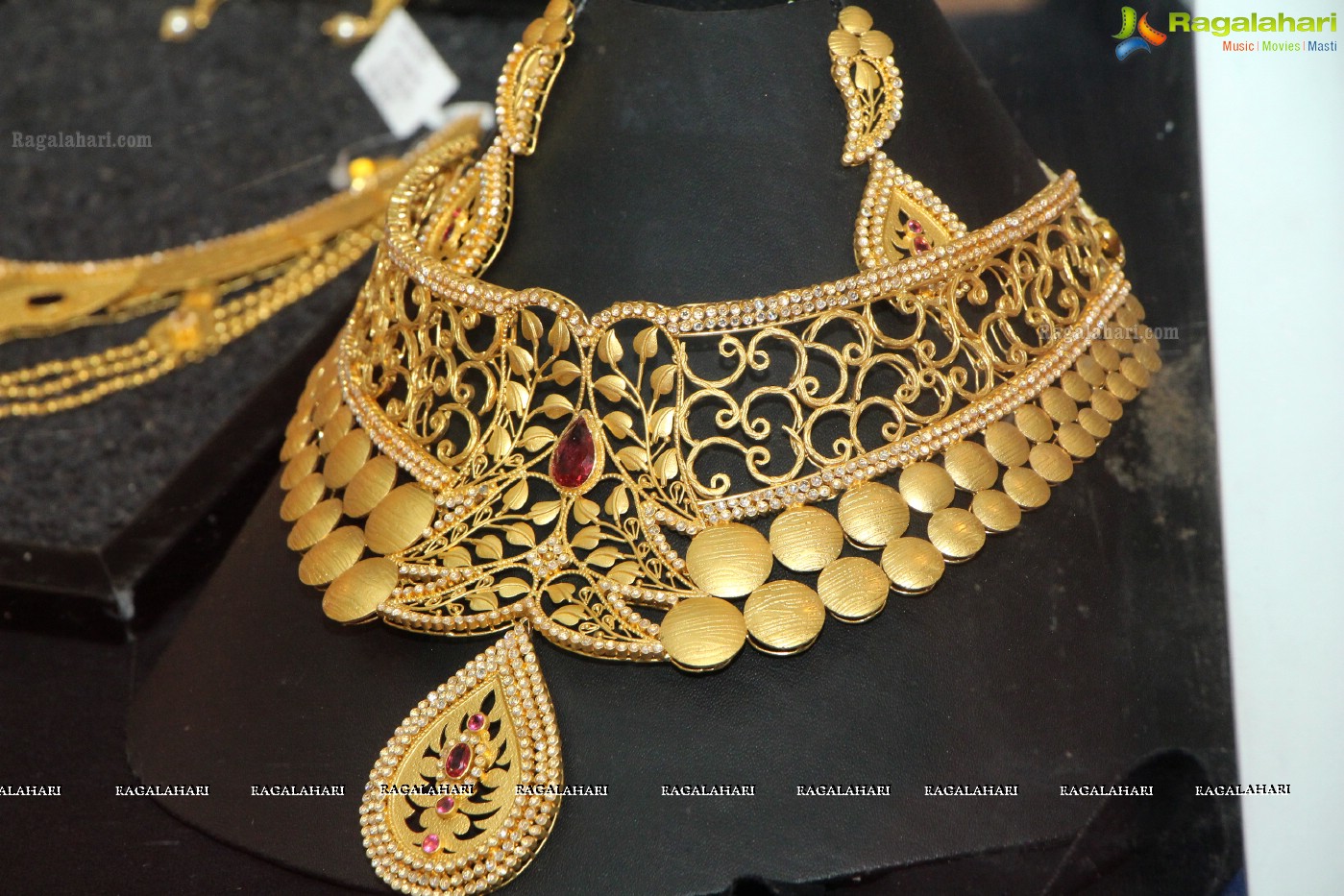 Hyderabad Jewellery Pearl Gem Fair 2015