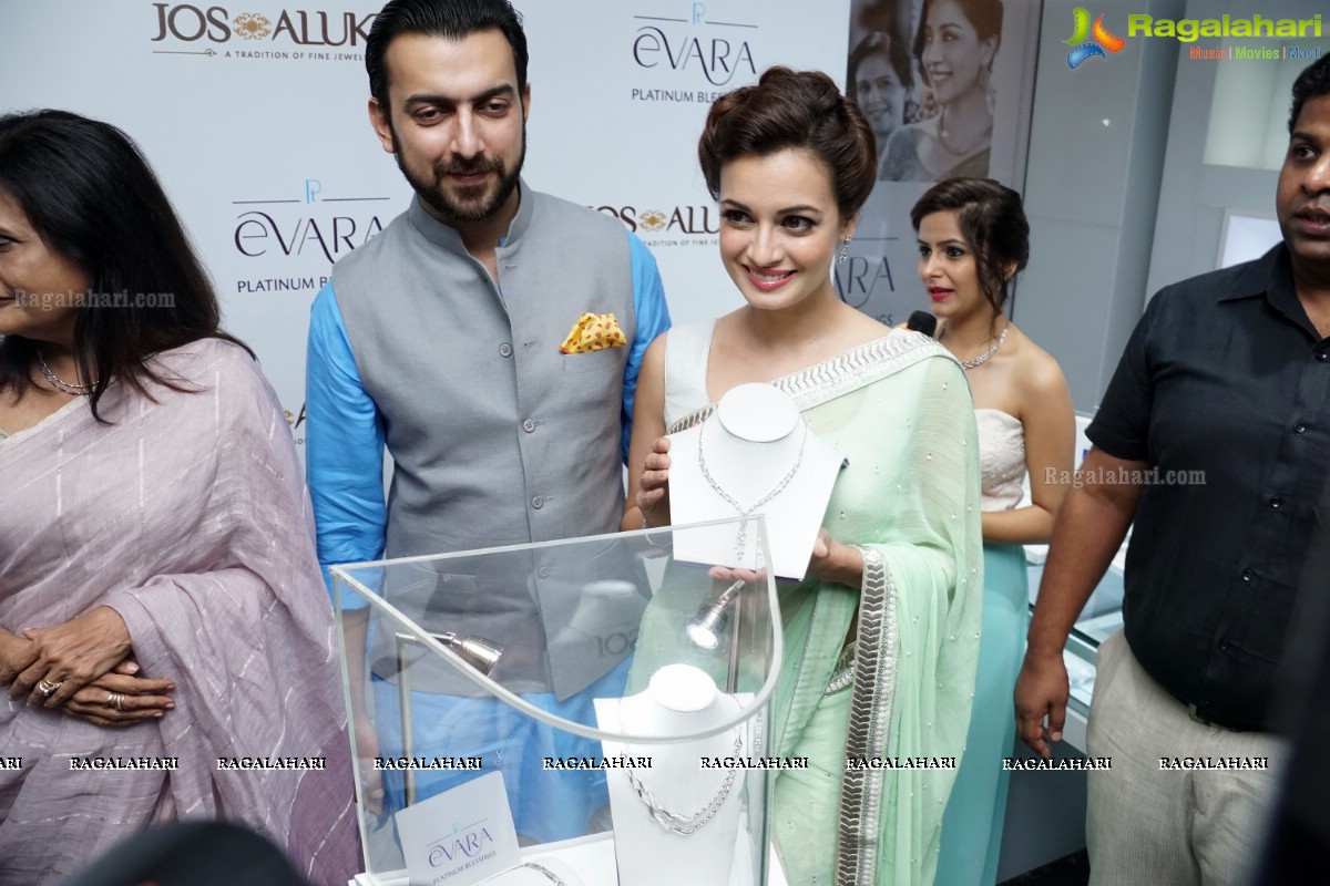 Dia Mirza launches Platinum Evara at Jos Alukkas