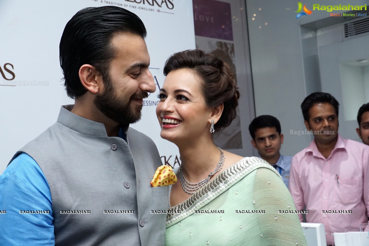 Dia Mirza launches Platinum Evara at Jos Alukkas