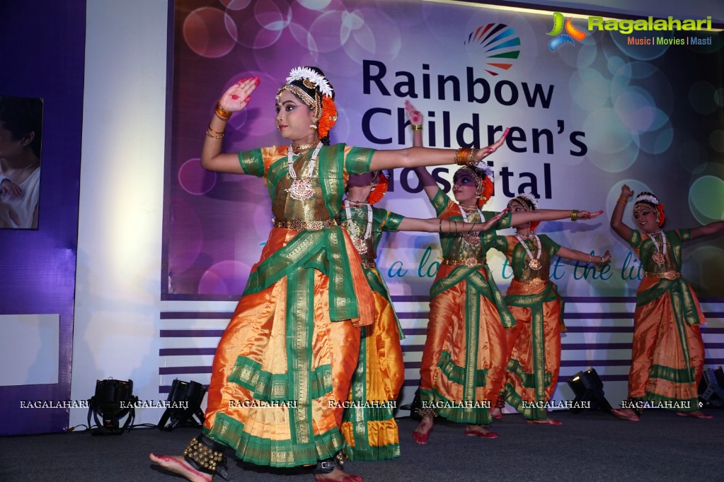 Mahesh Babu at Rainbow Hospitals Press Meet