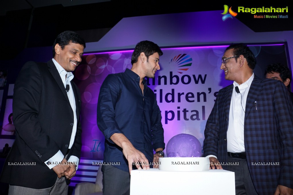 Mahesh Babu at Rainbow Hospitals Press Meet