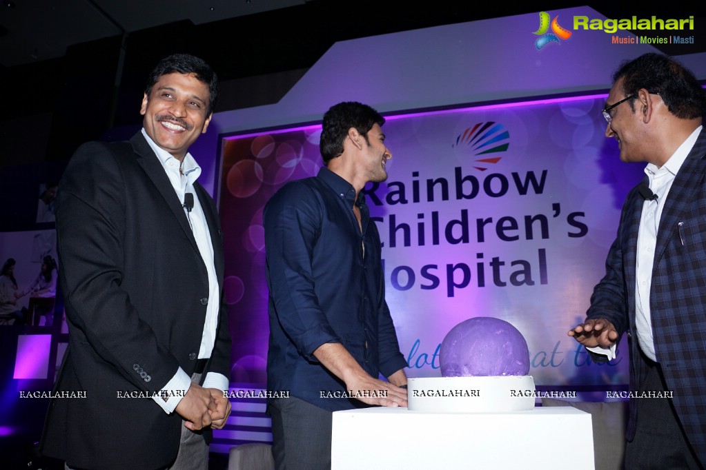 Mahesh Babu at Rainbow Hospitals Press Meet