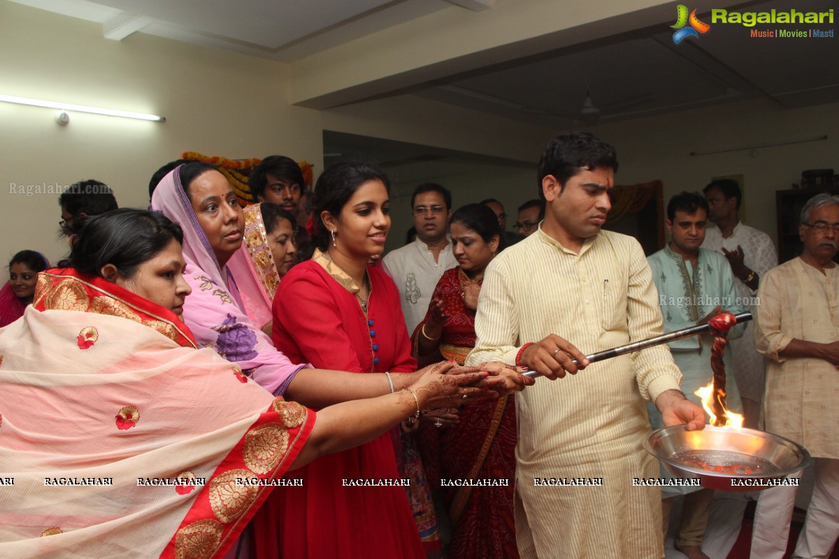 Mata Ki Chowki Ceremony by Sashi Nahata