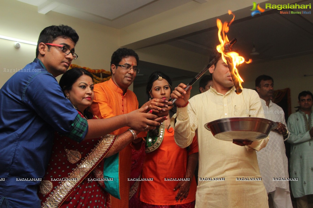 Mata Ki Chowki Ceremony by Sashi Nahata